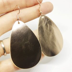 Metallic rose gold leather earrings